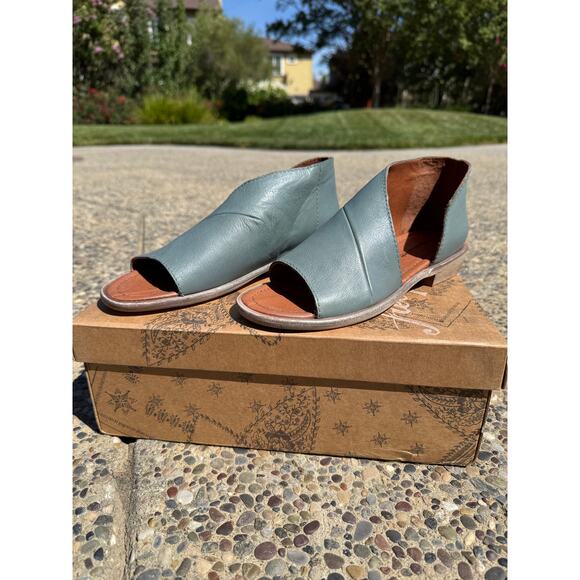 MSRP $198 NEW BOX Free People Mont Blanc Asymmetrical Mule Sandals Shoes 7/37.5 - Picture 6 of 12